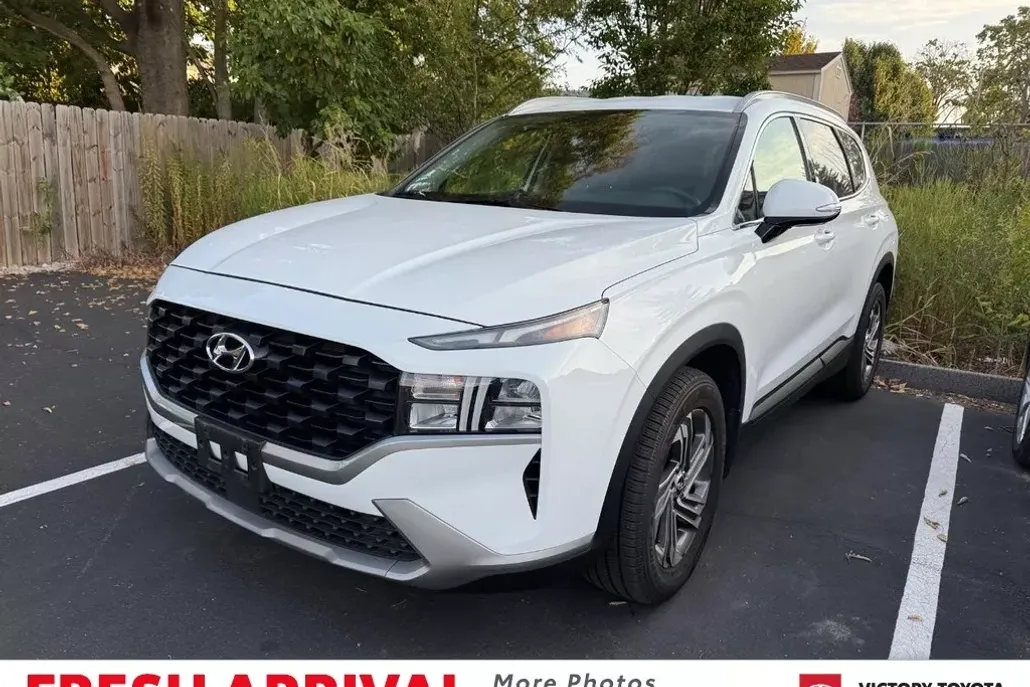 2023 Hyundai Santa Fe SEL photo 1