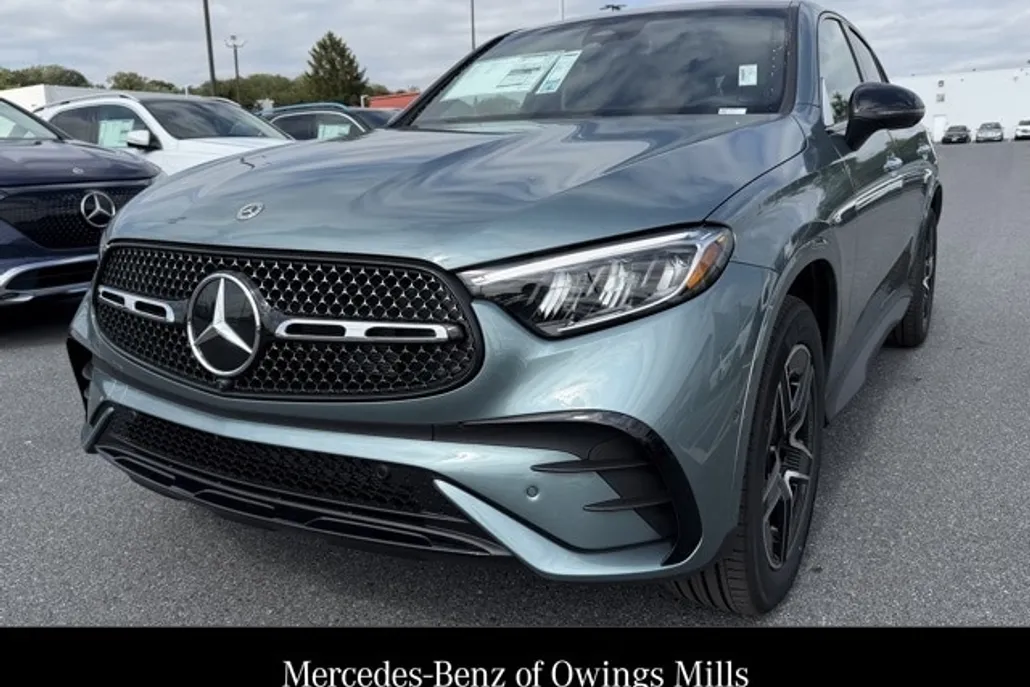 2026 Mercedes Benz GLC 300 4MATIC photo 1
