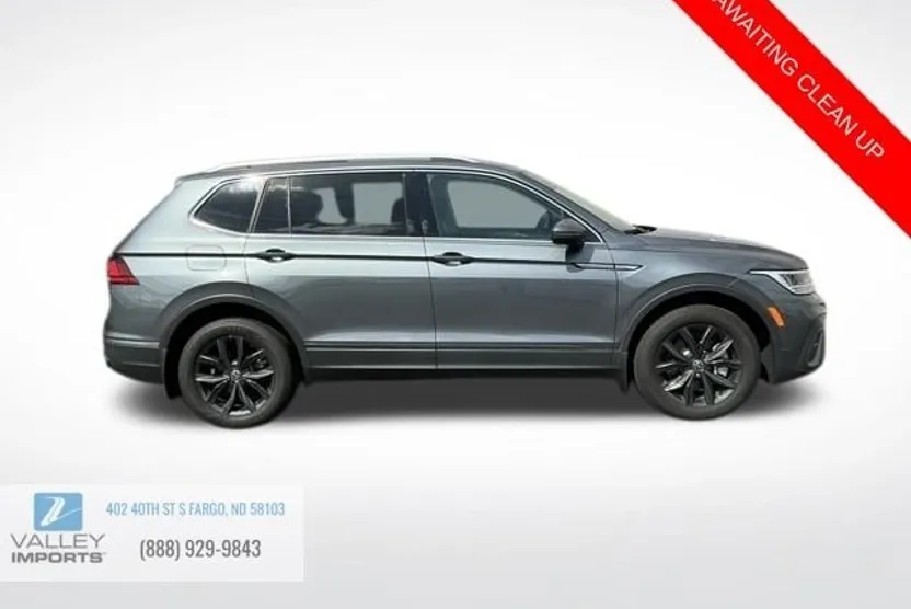 2024 Volkswagen Tiguan SE Wolfsburg Edition photo 1