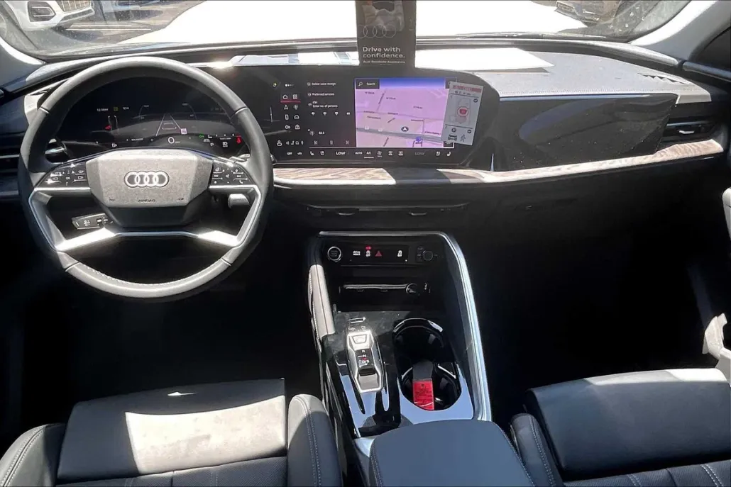 2025 Audi Q5 2.0T Premium Plus photo 1