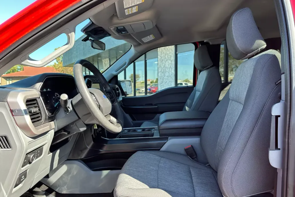 2022 Ford F-150 XL photo 1