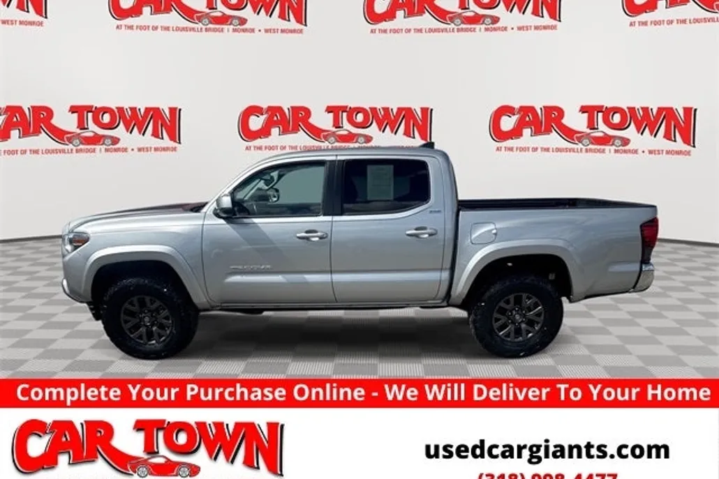 2023 Toyota Tacoma SR5 V6 photo 1
