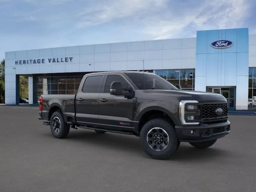 2025 Ford F-350 XLT photo 1