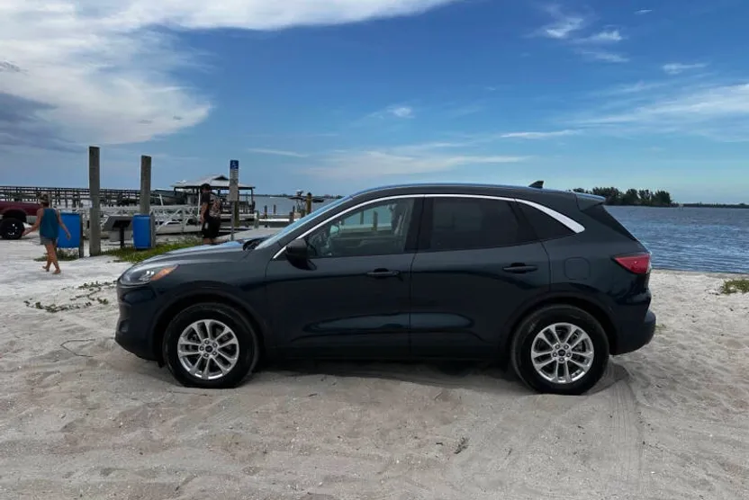 2022 Ford Escape SE photo 1