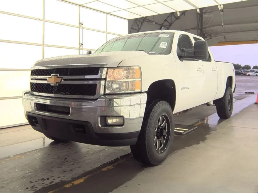 2012 Chevrolet Silverado 2500HD LTZ photo 1