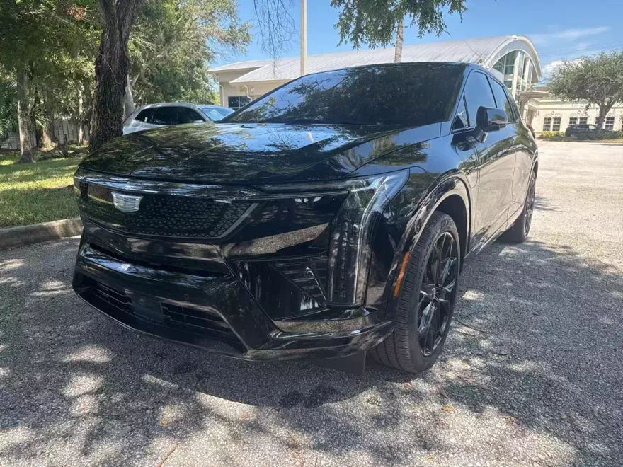 2025 Cadillac Optiq Sport photo 1