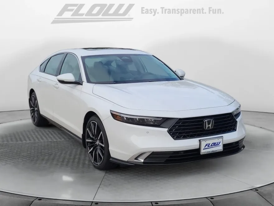 2025 Honda Accord Hybrid Touring photo 1