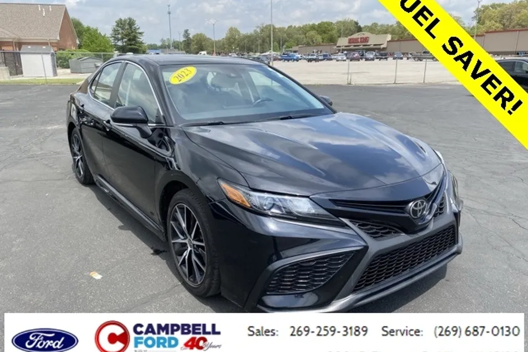 2023 Toyota Camry SE photo 1