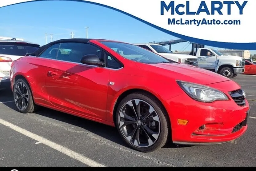 2017 Buick Cascada photo 1