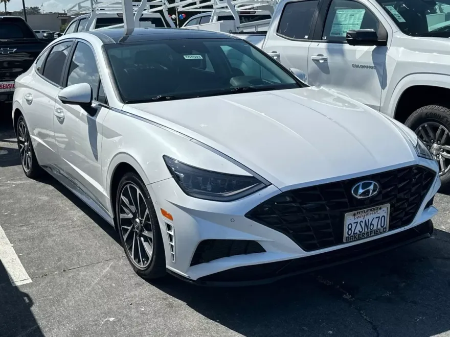 2022 Hyundai Sonata Limited photo 1