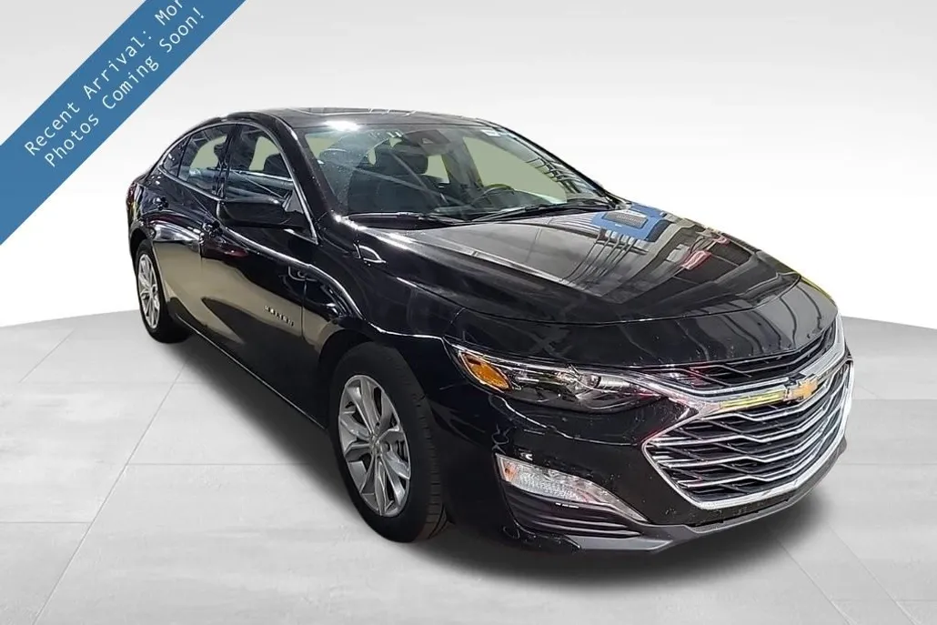 2024 Chevrolet Malibu 1LT photo 1