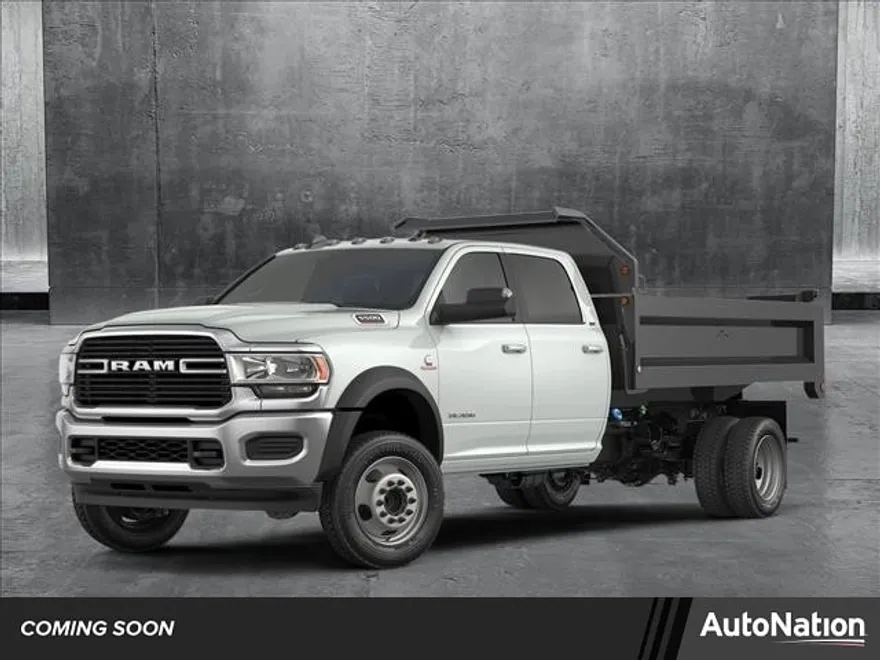 2025 Ram 5500 Tradesman photo 1