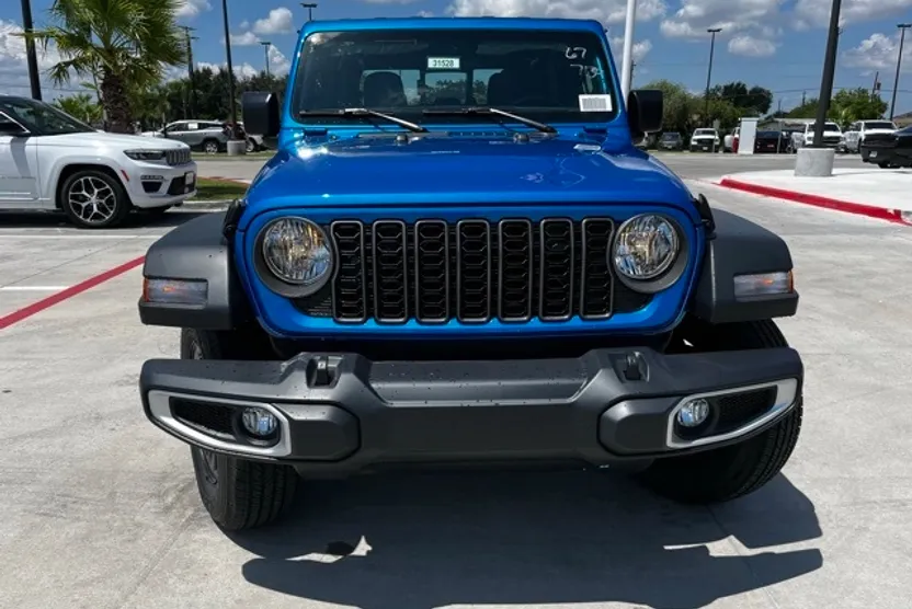 2025 Jeep Gladiator Sport photo 1