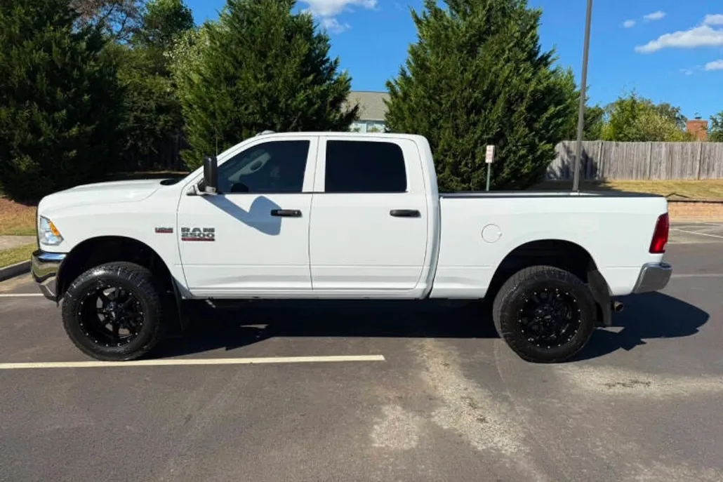 2018 Ram 2500 Tradesman photo 1