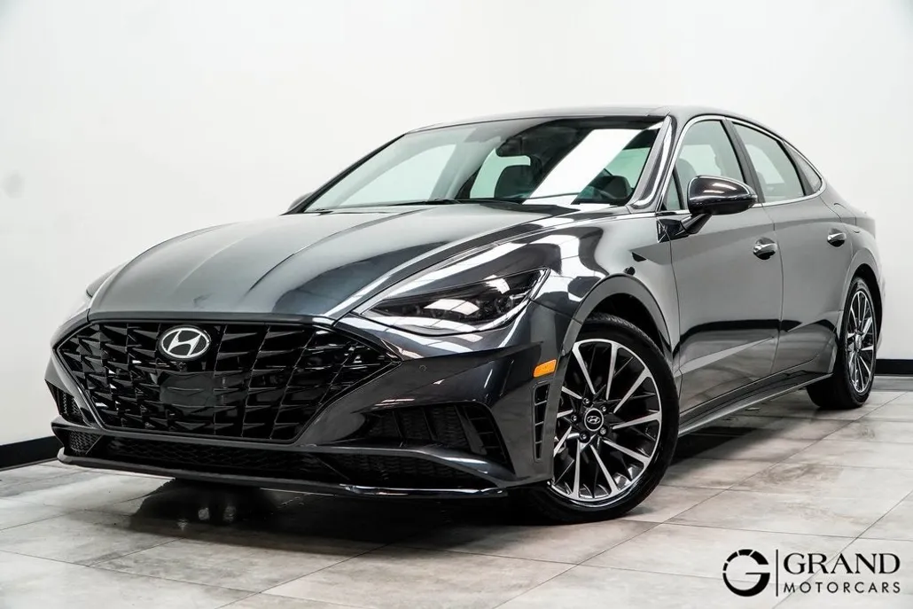 2023 Hyundai Sonata Limited photo 1