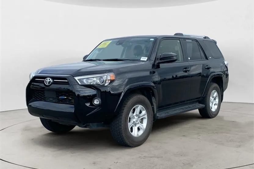 2024 Toyota 4Runner SR5 photo 1
