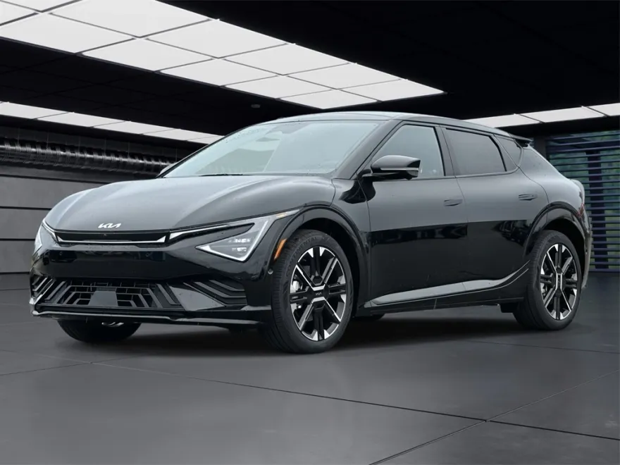 2025 Kia EV6 GT-Line photo 1