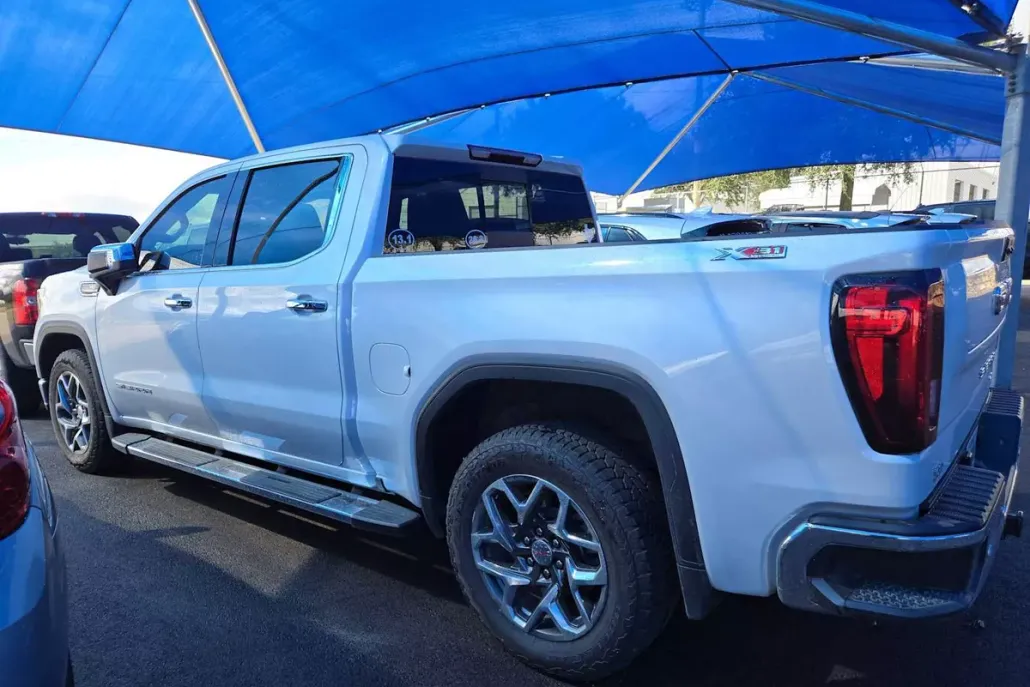 2024 Gmc Sierra 1500 SLT photo 1