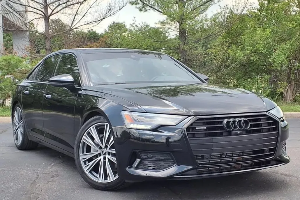 2022 Audi A6 Quattro Premium photo 1