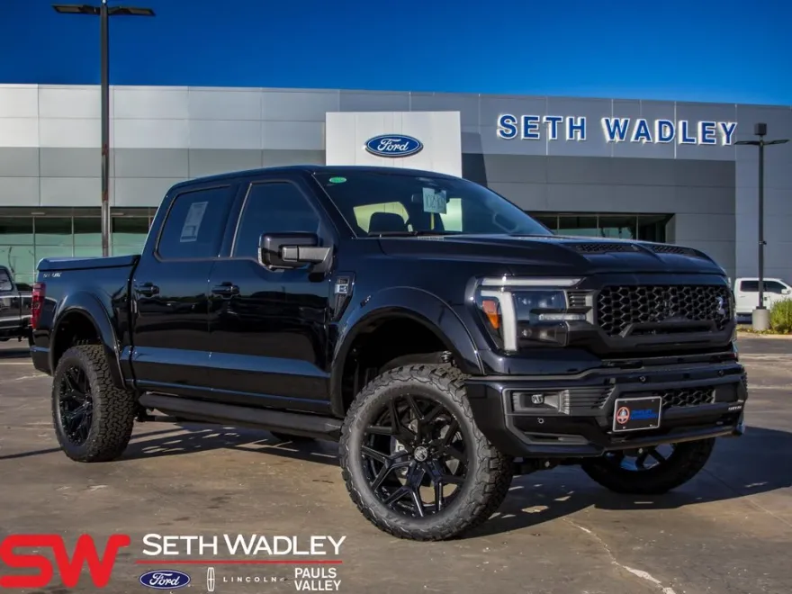 2025 Ford F-150 Lariat photo 1