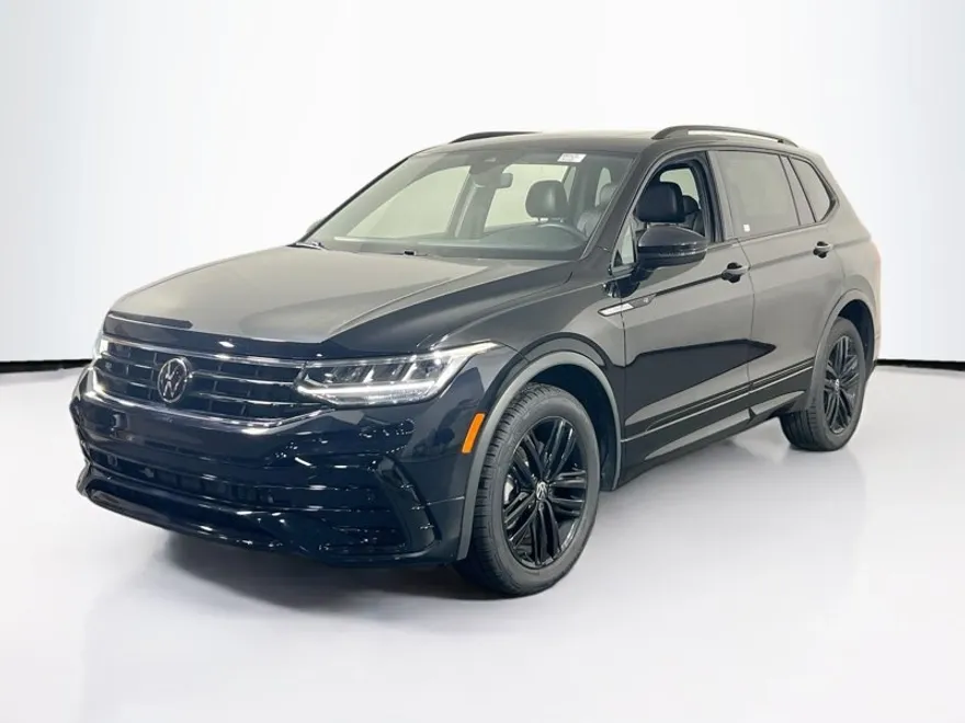 2022 Volkswagen Tiguan SE R-Line Black photo 1