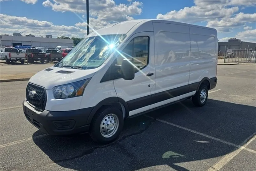2025 Ford Transit photo 1