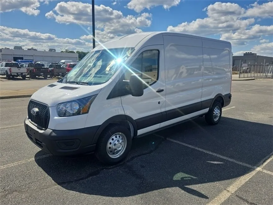 2025 Ford Transit photo 1
