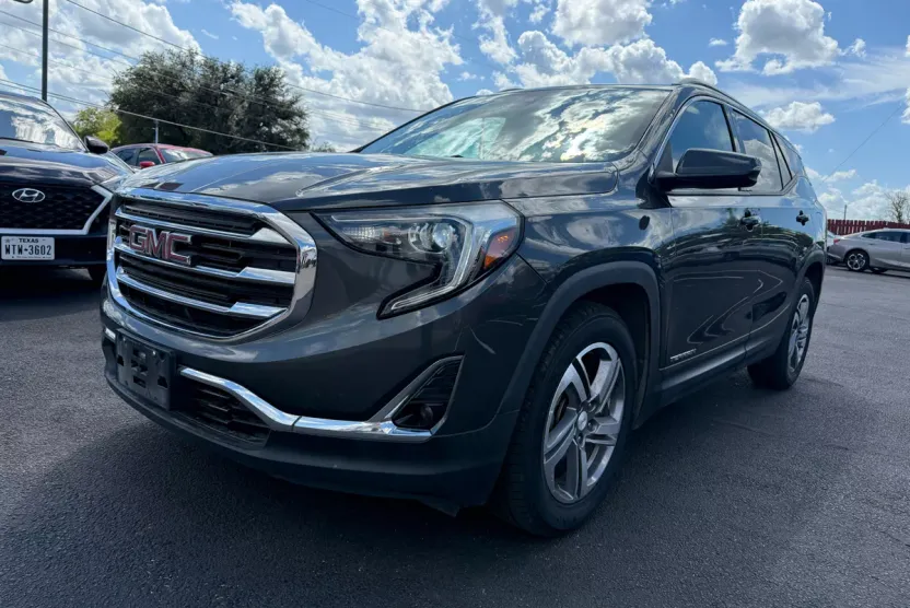 2020 Gmc Terrain SLT photo 1