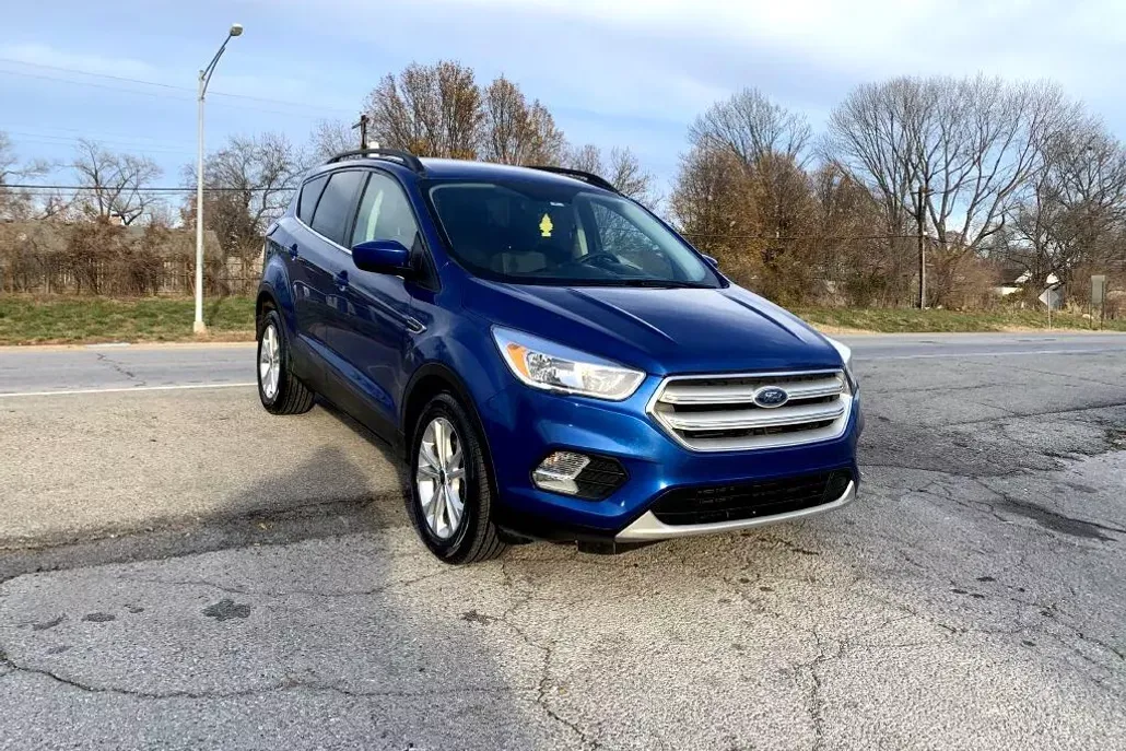 2018 Ford Escape SE photo 1