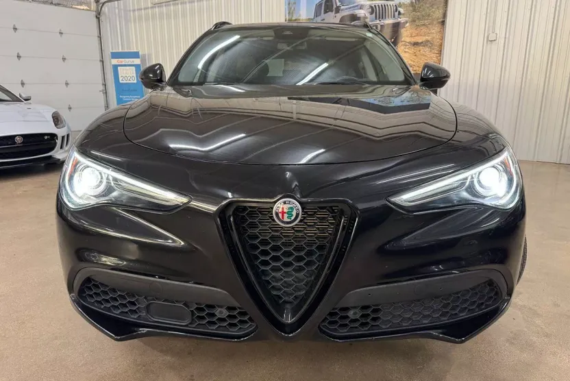 2021 Alfa Romeo Stelvio Sport Base photo 1