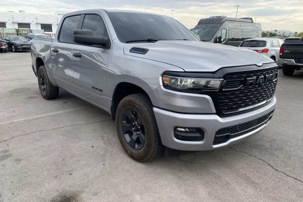 2025 Ram 1500 Tradesman photo 1