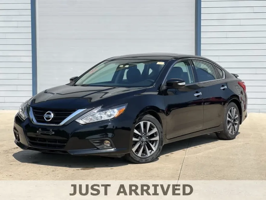 2016 Nissan Altima 2.5 SL photo 1