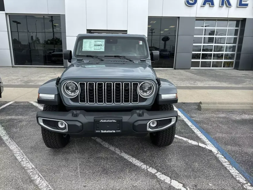 2024 Jeep Wrangler Sahara photo 1