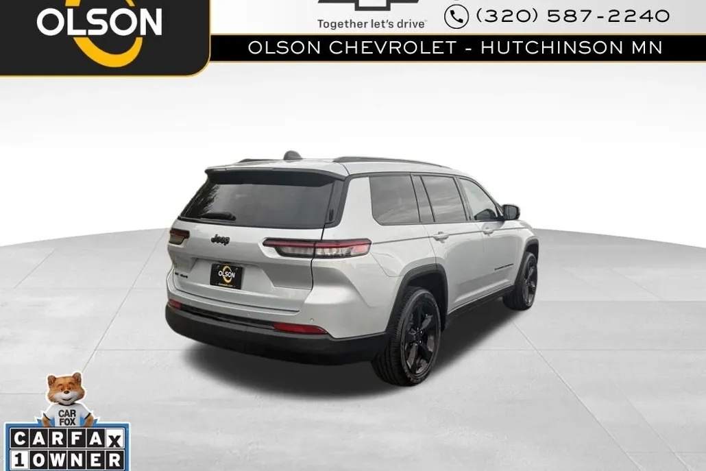 2023 Jeep Grand Cherokee Altitude photo 1