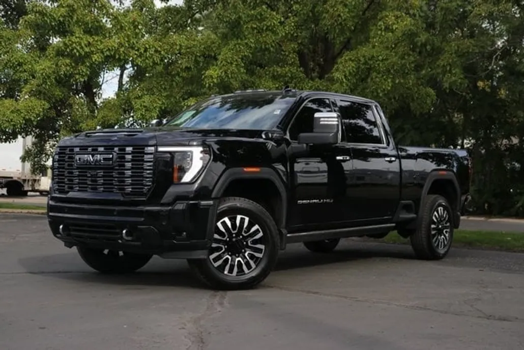2025 Gmc Sierra 3500 HD Denali Ultimate photo 1