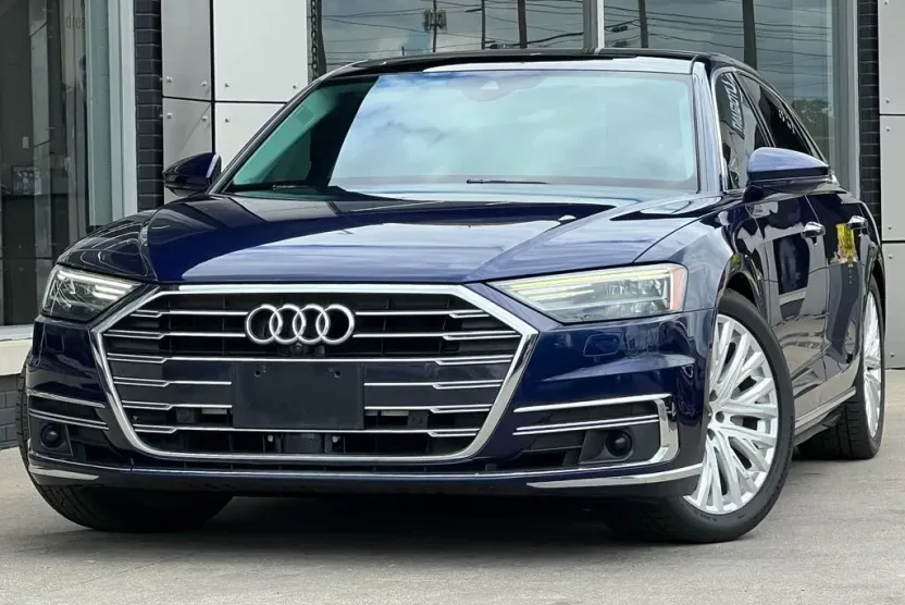 2019 Audi A8 Quattro L photo 1