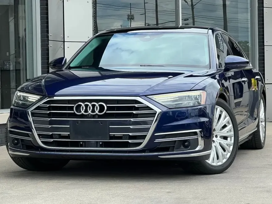 2019 Audi A8 Quattro L photo 1