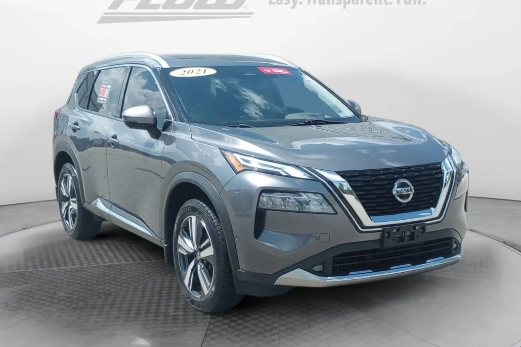 2021 Nissan Rogue Platinum photo 1