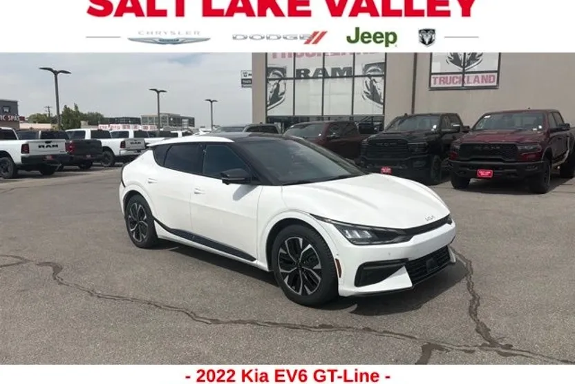 2022 Kia EV6 GT-Line photo 1