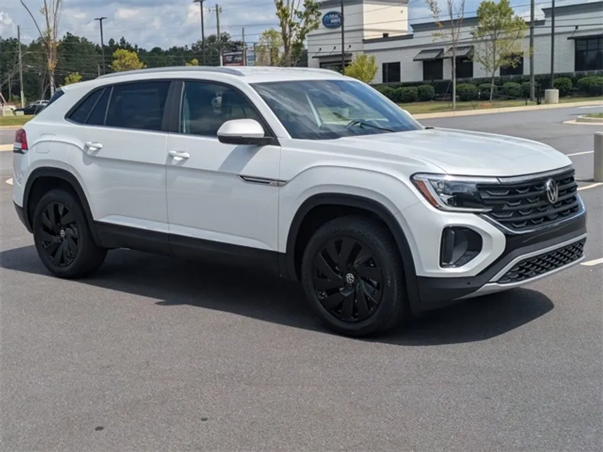 2026 Volkswagen Atlas Cross Sport SE photo 1