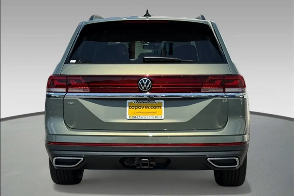 2026 Volkswagen Atlas SE Technology photo 1