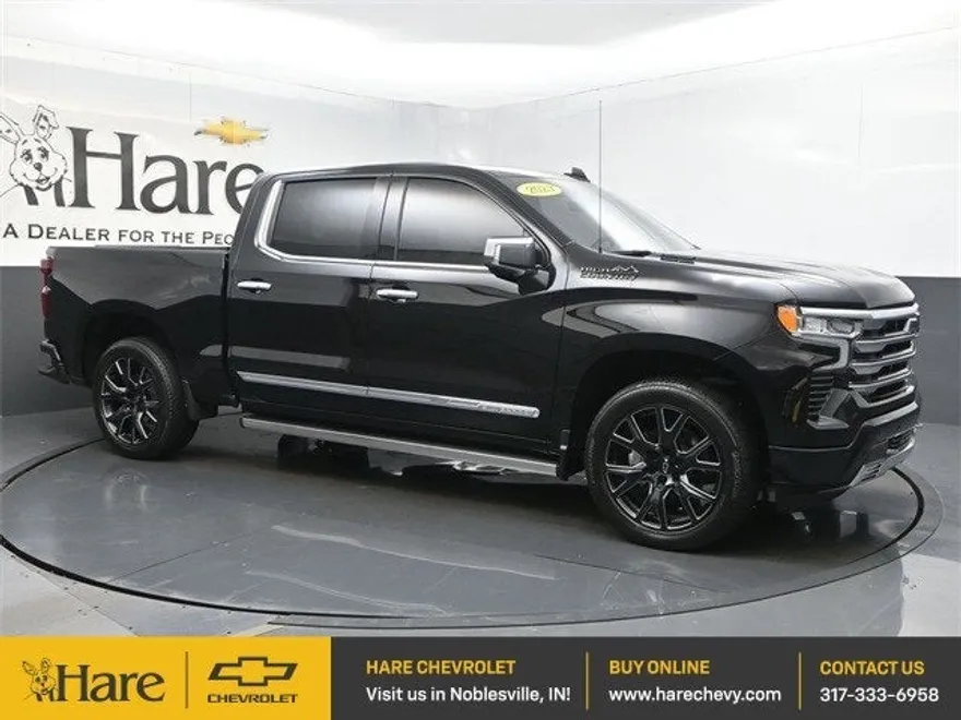 2023 Chevrolet Silverado 1500 High Country photo 1