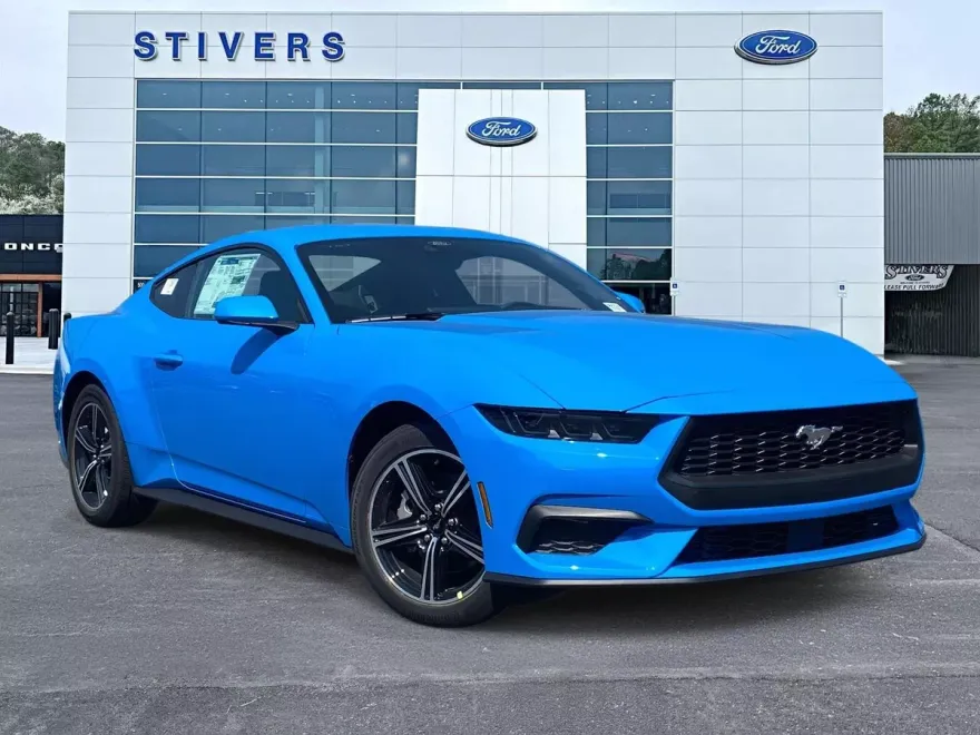 2025 Ford Mustang EcoBoost photo 1