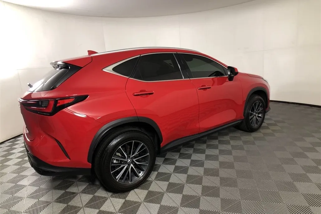 2024 Lexus NX 250 Premium photo 1