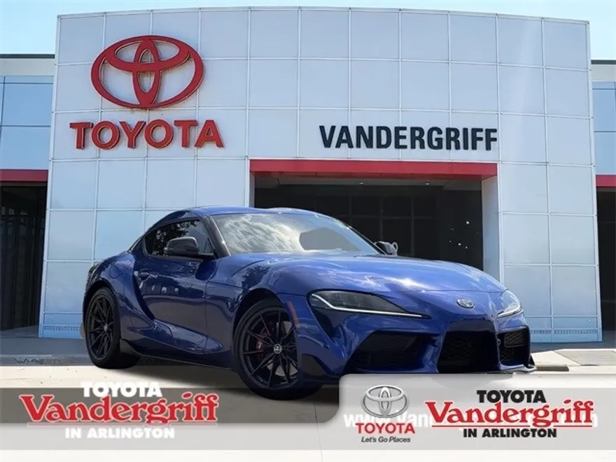 2024 Toyota Supra 3.0 photo 1