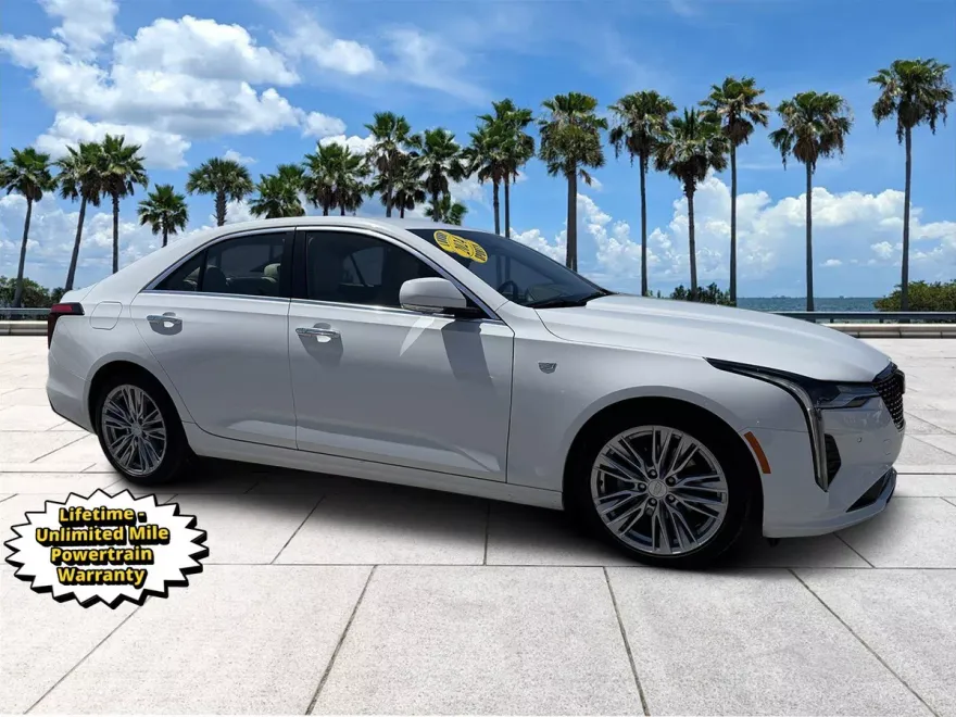 2024 Cadillac CT4 Premium Luxury photo 1