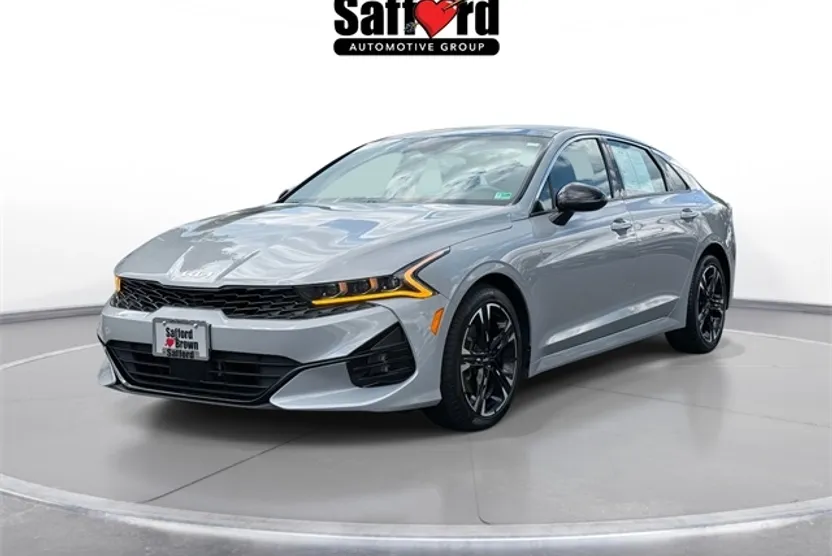 2023 Kia K5 GT-Line photo 1