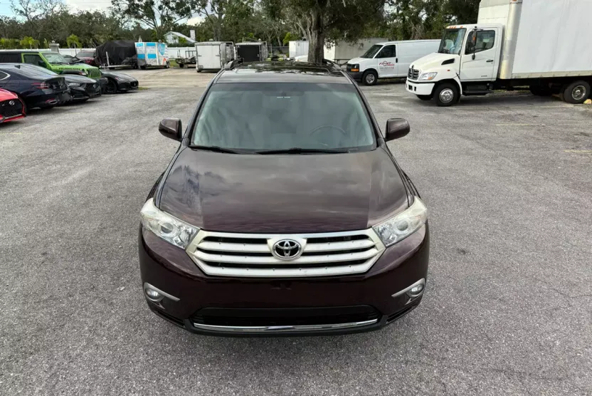 2013 Toyota Highlander Base Hybrid photo 1