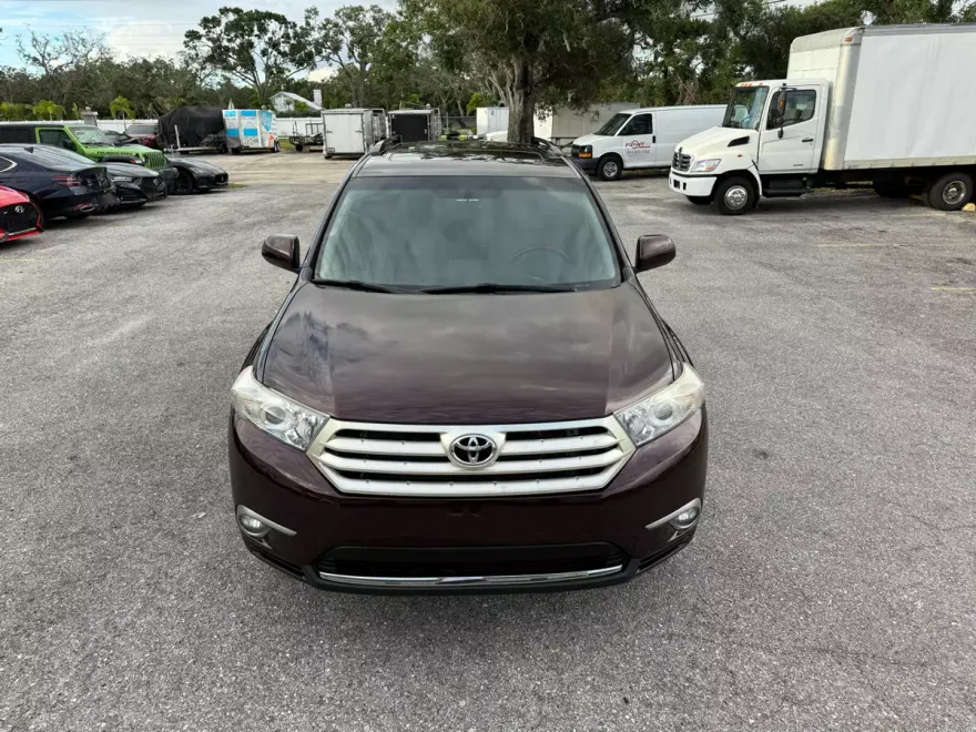 2013 Toyota Highlander Base Hybrid photo 1