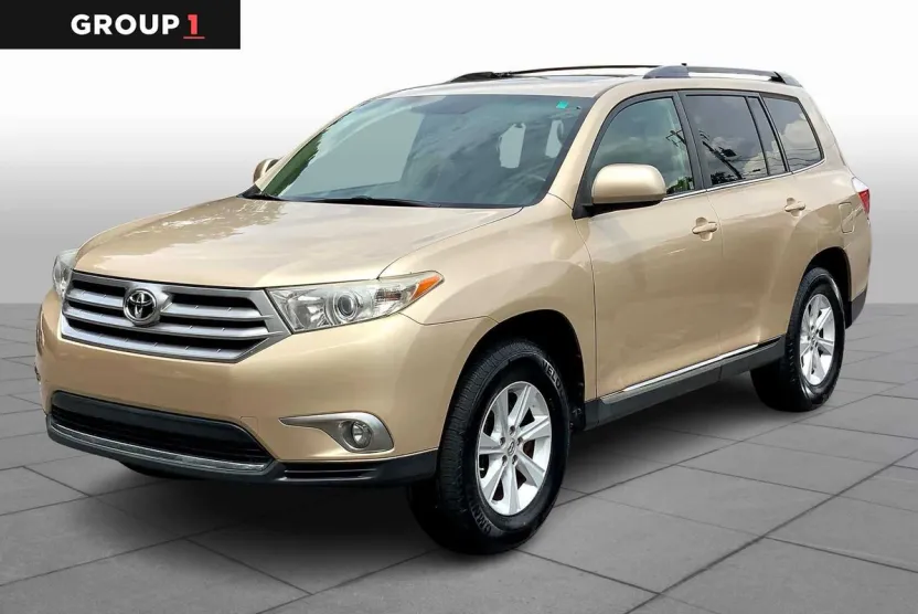 2012 Toyota Highlander SE photo 1